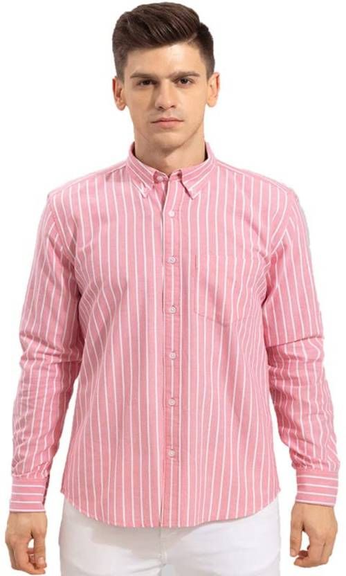Men Regular Fit Striped Spread Collar Casual Shirt